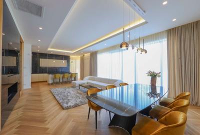 Vila in ansamblu exclusivist cu finisaje si dotări premium - 2