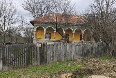 Casă cu Teren 1000 Mp în Făurești - 2