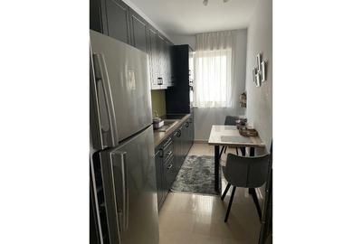 Apartament cu 2 camere semidecomandat, mobilat în 1 Mai - 7