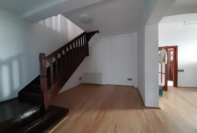 Zona Piata Alba Iulia vila clasica tip duplex D+P+1E+M, cartier rezidential - 5