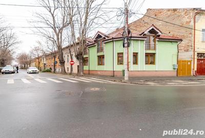 Casă în Central - 4