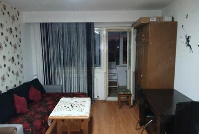 Apartament cu 3 camere decomandat în Central - 4