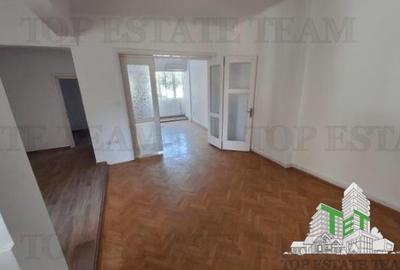 Apartament 3 camere de vanzare, zona Armeneasca - 2