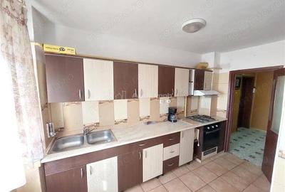 POSIBILITATE RATE, 3 CAMERE, decomandat, 77 mp, boxa, Micro 3,Carrefour - 2