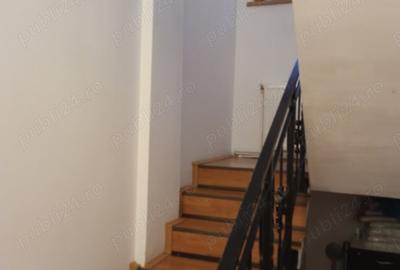 Casă cu 2 camere în Central - 1