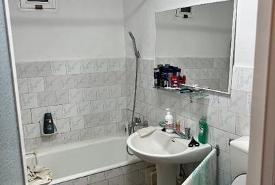 Apartament cu 2 camere decomandat, mobilat în C5 - 5
