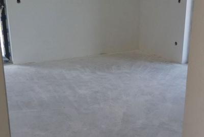 Apartament cu 4 camere în Central - 2
