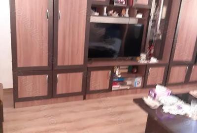 Apartament cu 2 camere decomandat în Bârlad - 7