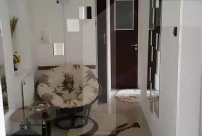 Apartament cu 3 camere decomandat în Central - 3