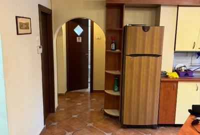 Apartament cu 3 camere în Drumul Sării - 4