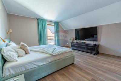 Proprietate exclusivista de vanzare: 2 case | 9 camere | 2000 mp teren - 48