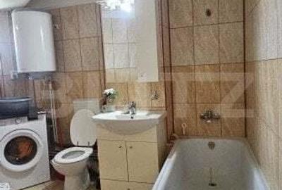 Apartament cu 5 camere decomandat în Trident - 11
