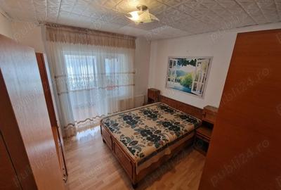 Apartament cu 3 camere decomandat în Central - 1