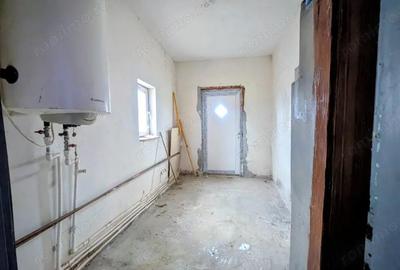 Spațiu comercial, de 240 mp, în Hodiș - 5