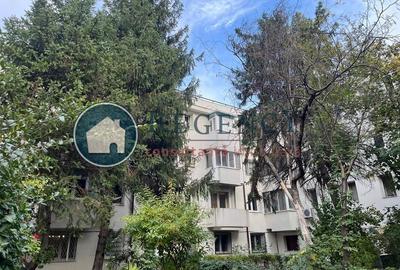 Liber, renovat, în bloc reabilitat, 3 camere la pret de 2 - 11