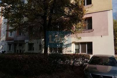 Apartament cu 3 camere semidecomandat, mobilat în Central - 14