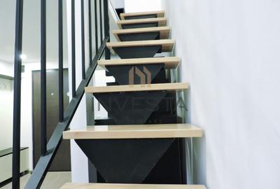 APARTAMENT CU 1 CAMERA+DORMITOR LA ETAJ - 4