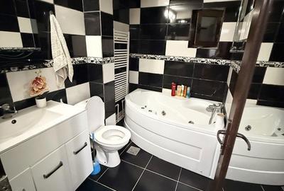 Apartament cu 3 camere decomandat în Central - 2