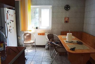 Casă cu Teren 800 Mp în Central - 3