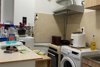 Apartament cu 2 camere nedecomandat în 1 Mai - 10