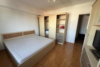 APARTAMENT 3 CAMERE, DECOMANDAT, JUDETEAN - 1