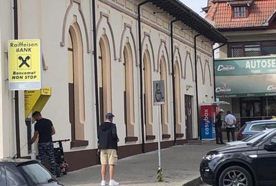 Oferim spre închiriere un spațiu comercial modern și complet amenajat - 3