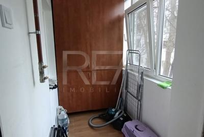 2 camere decomandat, 2/4, 55 mp, bloc 1982-Gorjului - 3