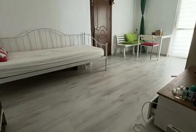Direct propietar vand apartament doua camere zona Cire?ica - 3
