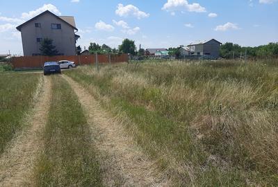 Teren Construcții intravilan de 560 mp, în Periș - 3