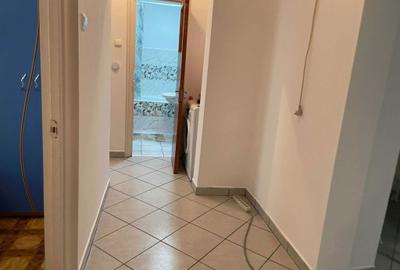 Apartament cu 3 camere decomandat în Brâncoveanu - 2