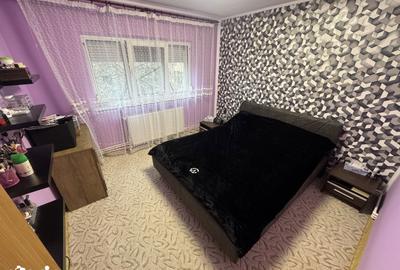 Apartament cu 3 camere decomandat, mobilat în Sud - 3