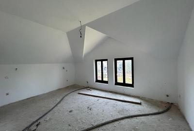 Mogosoaia, Vila 8 camere P+E teren 719 mp Mogosoaia, Vila 8 camere P+E teren 719 mp - 4