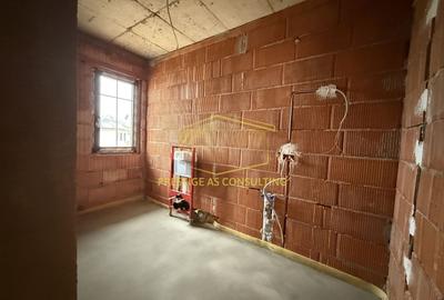 Duplex cu 5 camere cu Canalizare în Ciarda Roșie - 12