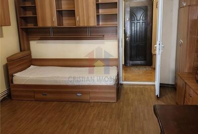 Garsonieră semidecomandată în Hipodrom