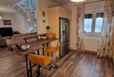 Apartament cu 3 camere decomandat în Lujerului