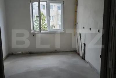Apartament cu 3 camere în Central - 1