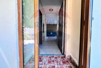 Casă cu 4 camere cu Teren 250 Mp în Gulia - 5