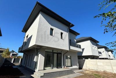 Casă individuală cu 5 camere cu Teren 300 Mp în Tunari - 1