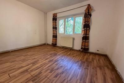 Vanzare 2 camere parter inalt Novaci - Prosper 13 Septembrie bloc 1989 - 2