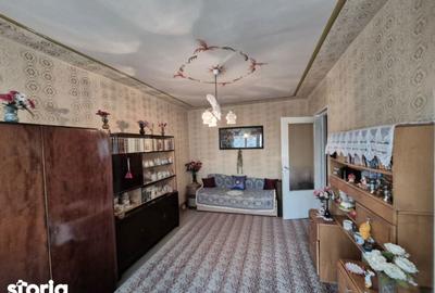 Apartament cu 2 camere decomandat în Central - 1