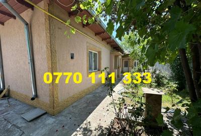 Casa cu 4 camere, zona Buzaului.