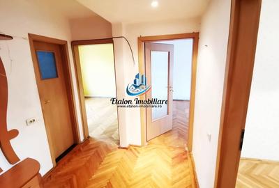 Apartament cu 3 camere decomandat în Central - 8