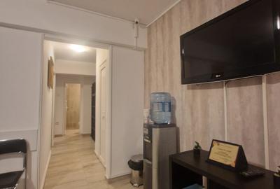 Apartament cu 3 camere decomandat în Baba Novac - 2