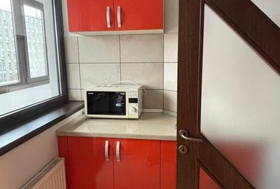 Garsonieră decomandată, mobilată în Sebastian - 3