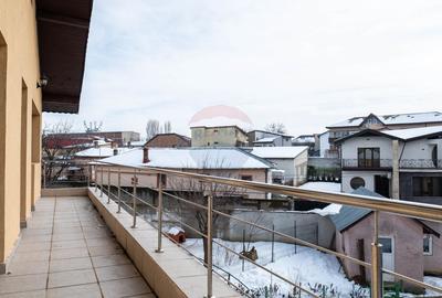 Casă cu 5 camere cu Teren 420 Mp în Dobroești - 21