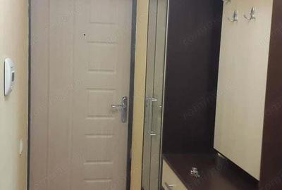 Inchiriem apartament 3 camere Eroii Revolutiei - 1