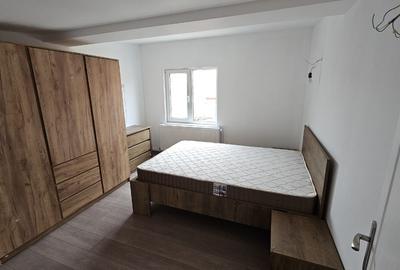 Casă individuală cu 5 camere cu Canalizare în Central - 5