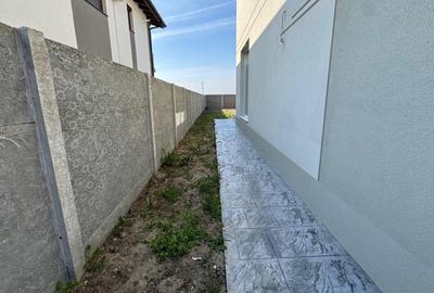 Duplex cu 4 camere cu Canalizare în Giroc - 15