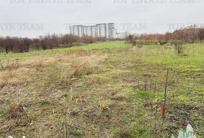 Teren de 5000 mp, în Militari - 2