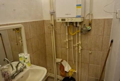 Spațiu comercial, de 100 mp, în Central - 3